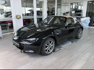 Neu Mazda MX5 Kazari 132 PS (97 kW) 2025 Beige Cabrio
