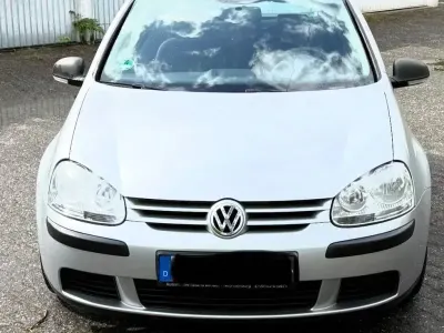 Gebraucht VW Golf VI Trendline 102 PS (75 kW) 2008 Silber Kleinwagen