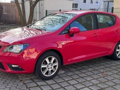 Usata Seat Ibiza 4You 69 CV (50 kW) 2014 Rosso Utilitaria