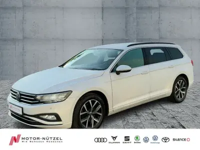 Używany VW Passat Business 150 KM (110 kW) 2022 Biały Kombi