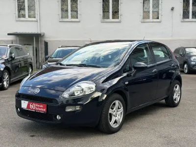 Gebraucht Fiat Punto Mystyle 69 PS (50 kW) 2016 Blau Kleinwagen