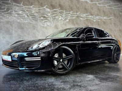 Porsche Panamera 4S