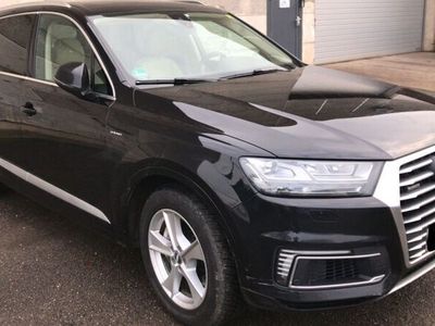 gebraucht Audi Q7 e-tron 3.0 TDI quattro tiptronic -