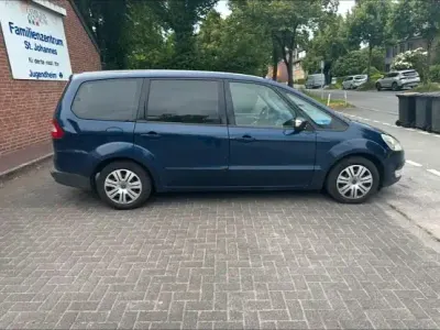 Gebraucht Ford Galaxy 140 PS (102 kW) 2009 Blau Van / Kleinbus