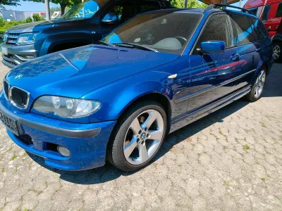 Gebraucht BMW 320 150 PS (110 kW) 2005 Blau Kombi