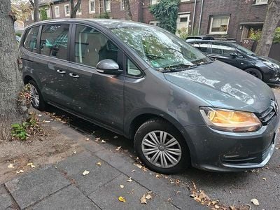 VW Sharan