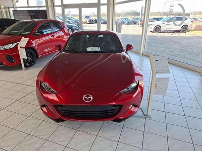 Neu Mazda MX5 Exclusive-Line 132 PS (97 kW) 2025 Soul red crystal m Cabrio