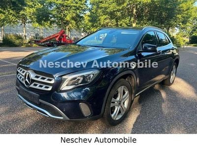 Mercedes GLA220