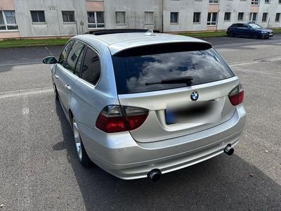 BMW 335