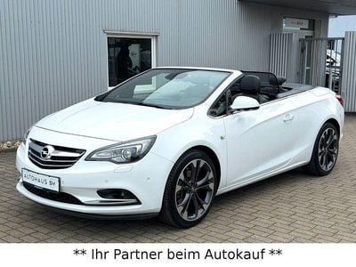 Usata Opel Cascada Innovation 170 CV (125 kW) 2015 Bianco Cabrio