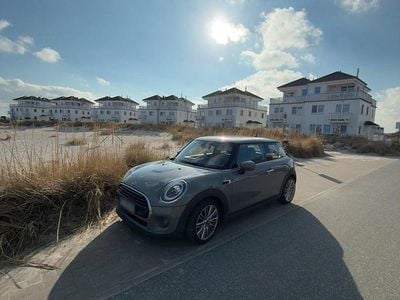 Gebraucht Mini Cooper 136 PS (100 kW) 2019 Grau Kleinwagen