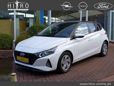 Gebraucht Hyundai i20 Trend 101 PS (74 kW) 2020 Weiß Kleinwagen