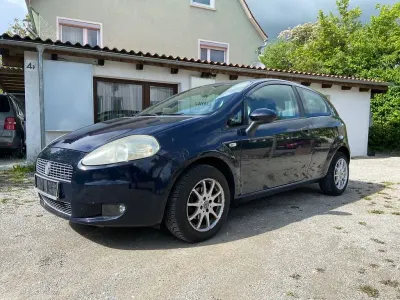 Gebraucht Fiat Punto 77 PS (56 kW) 2009 Blau Kleinwagen