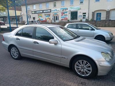 Mercedes C200