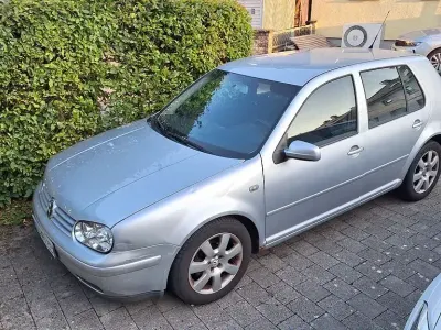 Gebraucht VW Golf IV Comfortline 102 PS (75 kW) 2003 Silber Limousine
