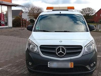 Mercedes Citan 111