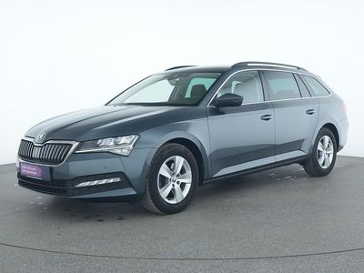 Gebraucht Skoda Superb Ambition 150 PS (110 kW) 2021 Quarz grau Kombi