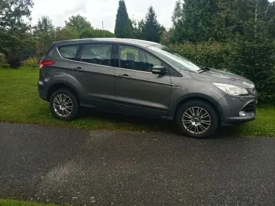 Gebraucht Ford Kuga Titanium 163 PS (119 kW) 2014 Grau SUV
