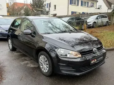 Brugt VW Golf VII Trendline 110 HK (80 kW) 2016 Sort Sedan