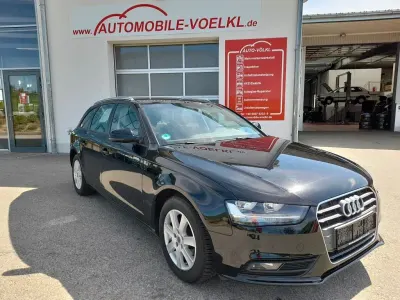 Gebraucht Audi A4 Sport 143 PS (105 kW) 2013 Schwarz Kombi