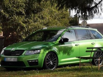 Gebraucht Skoda Octavia RS 184 PS (135 kW) 2016 Grün Kleinwagen