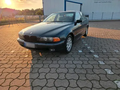 Gebraucht BMW 523 170 PS (125 kW) 1997 Grün Limousine
