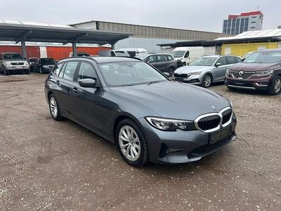 Gebraucht BMW 320 Advantage 190 PS (139 kW) 2020 Grau Kombi