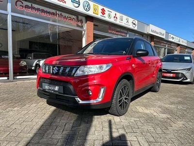 Gebraucht Suzuki Vitara Comfort 140 PS (102 kW) 2019 Rot SUV
