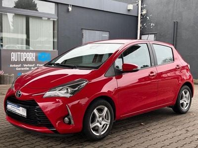 Gebraucht Toyota Yaris 111 PS (81 kW) 2018 Rot Kleinwagen