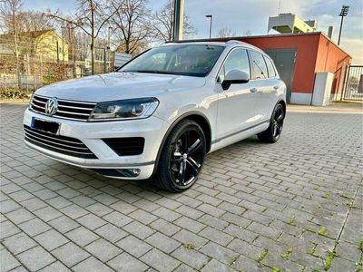 gebraucht VW Touareg 3.0 V6 TDI SCR Tiptr. Exclus.4M.AHK.21