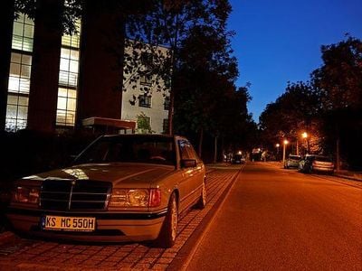 Gebraucht Mercedes 190 90 PS (66 kW) 1983 Grün Limousine
