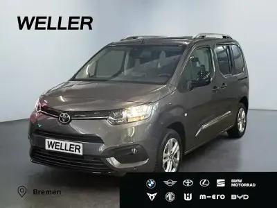 Gebraucht Toyota Proace Verso City 131 PS (96 kW) 2022 Grau Kombi