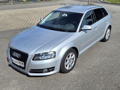 Usata Audi A3 Ambiente 105 CV (77 kW) 2012 Argento Utilitaria