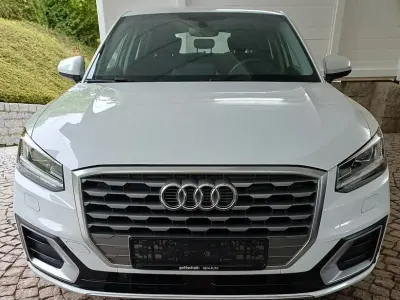Używany Audi Q2 Sport 150 KM (110 kW) 2019 Biały SUV