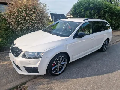 Gebraucht Skoda Octavia RS 220 PS (161 kW) 2014 Weiß Kombi