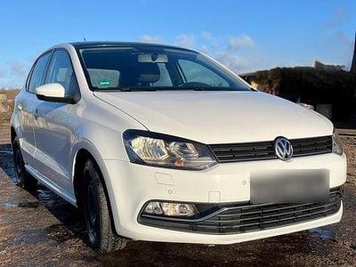 Gebraucht VW Polo 90 PS (66 kW) 2014 Weiß Kleinwagen