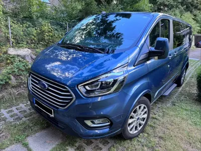 Gebraucht Ford Tourneo Custom Titanium 185 PS (136 kW) 2020 Blau Van