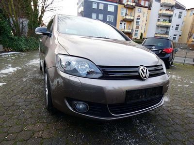 Gebraucht VW Golf Plus Cross Style 105 PS (77 kW) 2012 Braun Van / Kleinbus