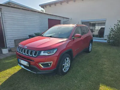 Gebraucht Jeep Compass Limited 140 PS (102 kW) 2018 Rot SUV