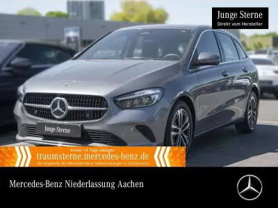 Gebraucht Mercedes B200 Advanced 163 PS (119 kW) 2025 Mountain grau Kleinwagen