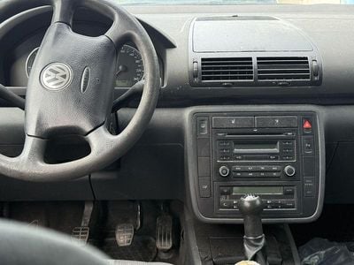 VW Sharan
