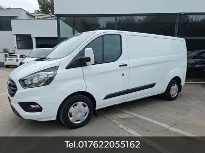 Używany Ford 300 Trend 105 KM (77 kW) 2022 Biały Minivan