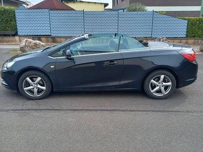 Second-hand Opel Cascada Edition 120 CP (88 kW) 2013 Negru Cabrio