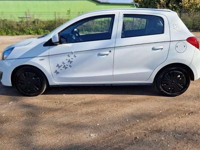 Usata Mitsubishi Colt 72 CV (52 kW) 2018 Bianco Utilitaria