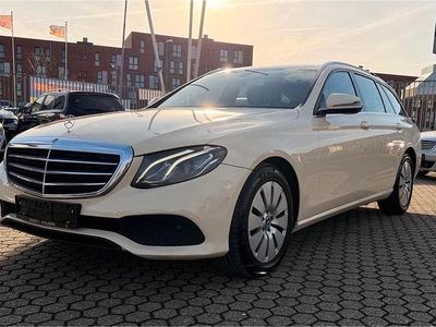 Gebraucht Mercedes E220 194 PS (142 kW) 2020 Gelb Kombi