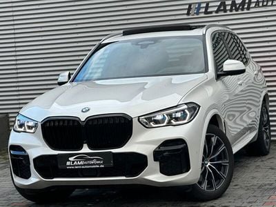 Gebraucht BMW X5 M Sport 286 PS (210 kW) 2023 Mineralweiss metallic SUV