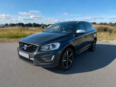Gebraucht Volvo XC60 R-Design Summum 190 PS (139 kW) 2015 Grau SUV