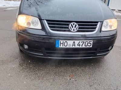 Schwarz Gebraucht 2005 VW Touran Trendline Van / Kleinbus | 850 € (Guter Preis)