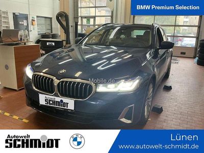 Blau Gebraucht 2021 BMW 530e Luxury Line Kombi | 29.390 € (Guter Preis)