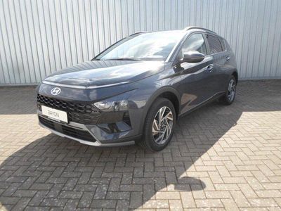 Neu Hyundai Bayon Premium 79 PS (58 kW) 2025 Grau SUV